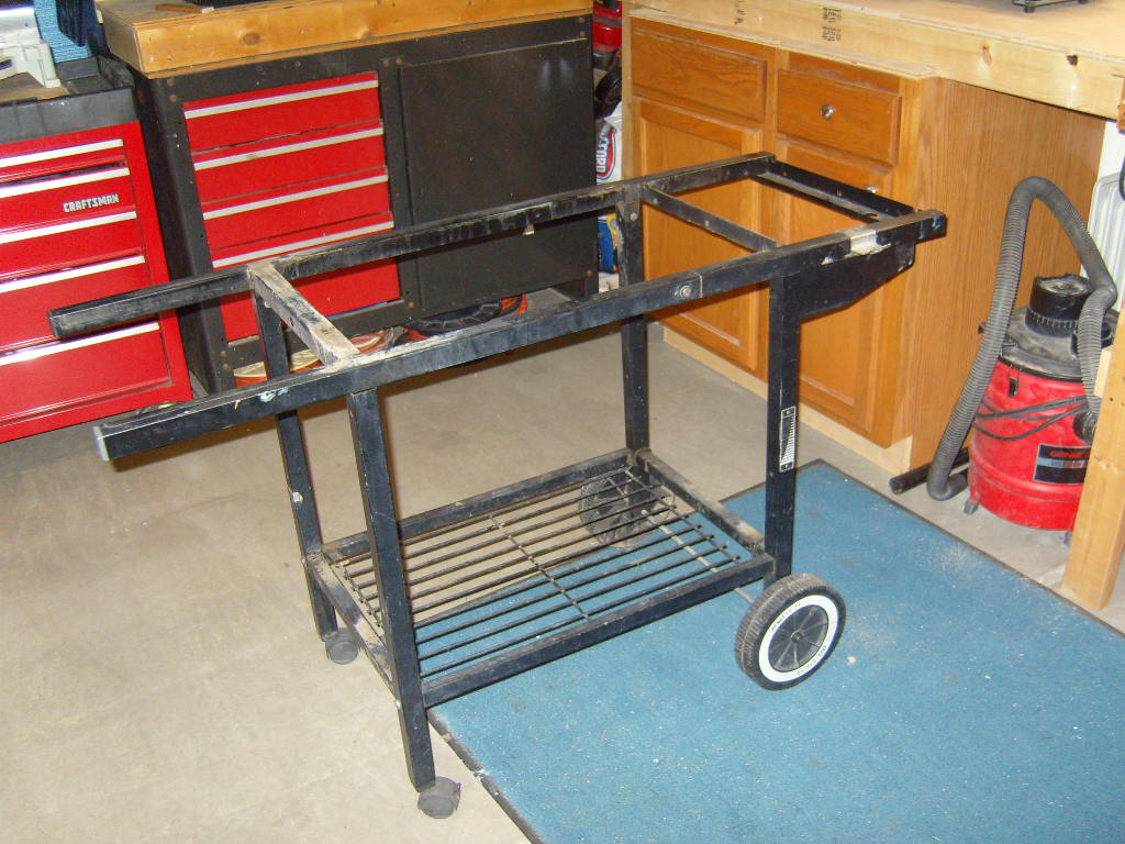 Weber grill with clearance cart