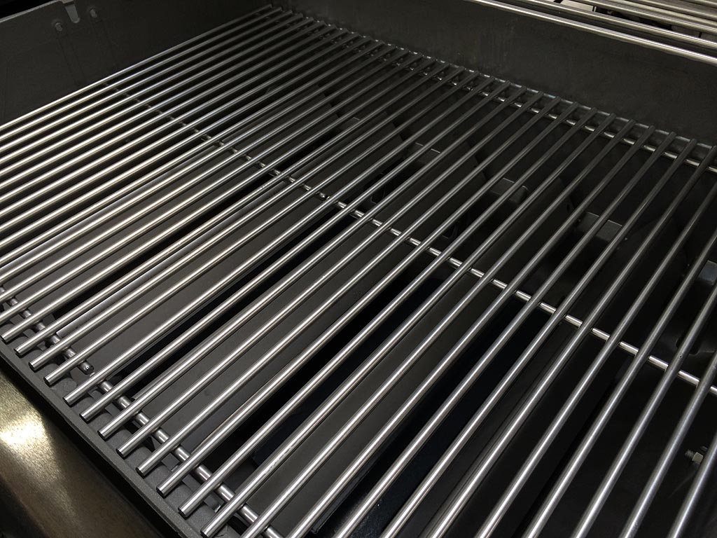 Grates just waiting for foods to stick!