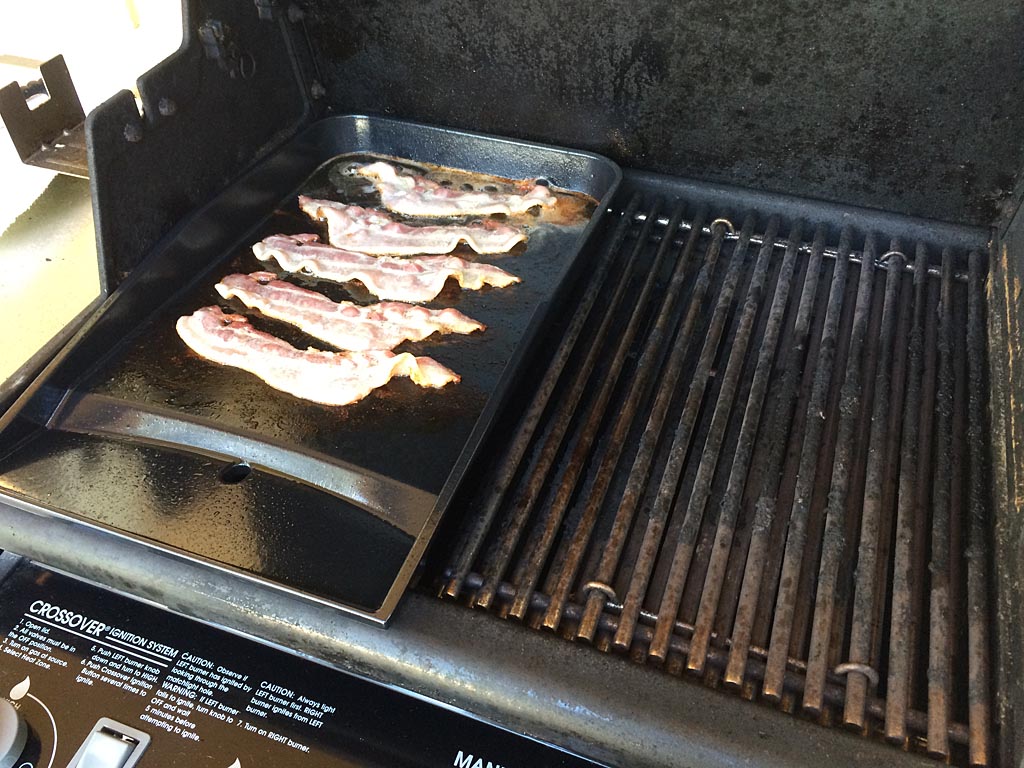 Plancha gas grill