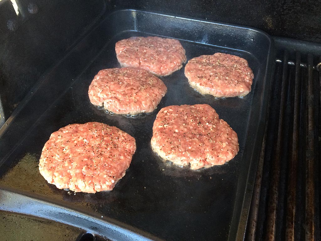Burgers getting planchafied
