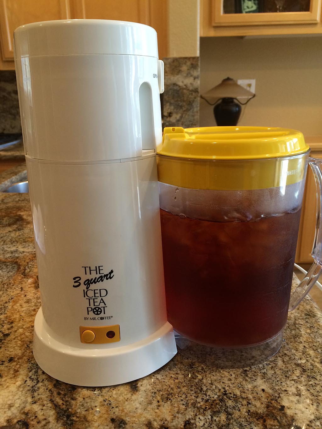 Mr. Coffee Iced Tea Maker 2 Quart Pitcher - NEW