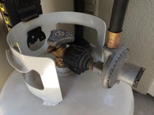 Checking For Gas Leaks - The Virtual Weber Gas Grill