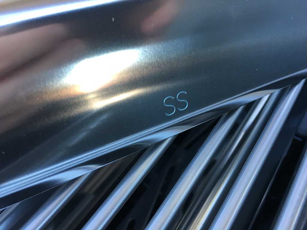 And each Flavorizer bar is stamped "SS" to indicate stainless steel, I assume.