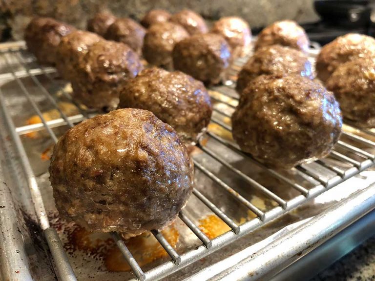 Hickory Planked Meatballs With Marinara Sauce The Virtual er Gas Grill
